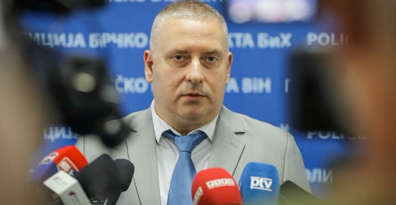 Игор_Личина
