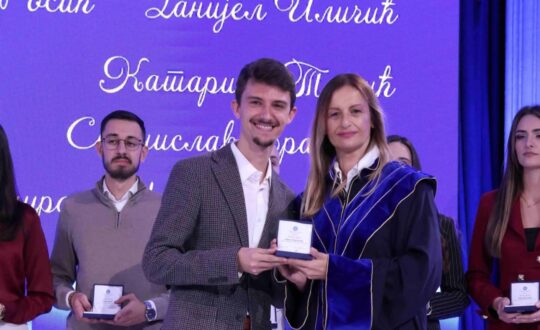 IMG-211e76d8f5ac4a5089927c65946d05e3-V