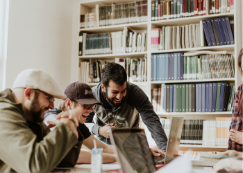 large_studenti__unibl_www.unsplash.com__Присила_Ду_Приз